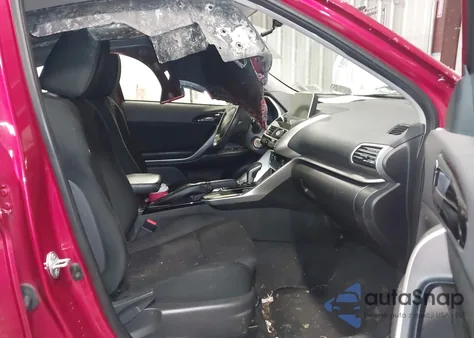 2018 Mitsubishi Eclipse Cross Le z USA, uszkodzony, nr VIN JA4AT4AA9JZ043625